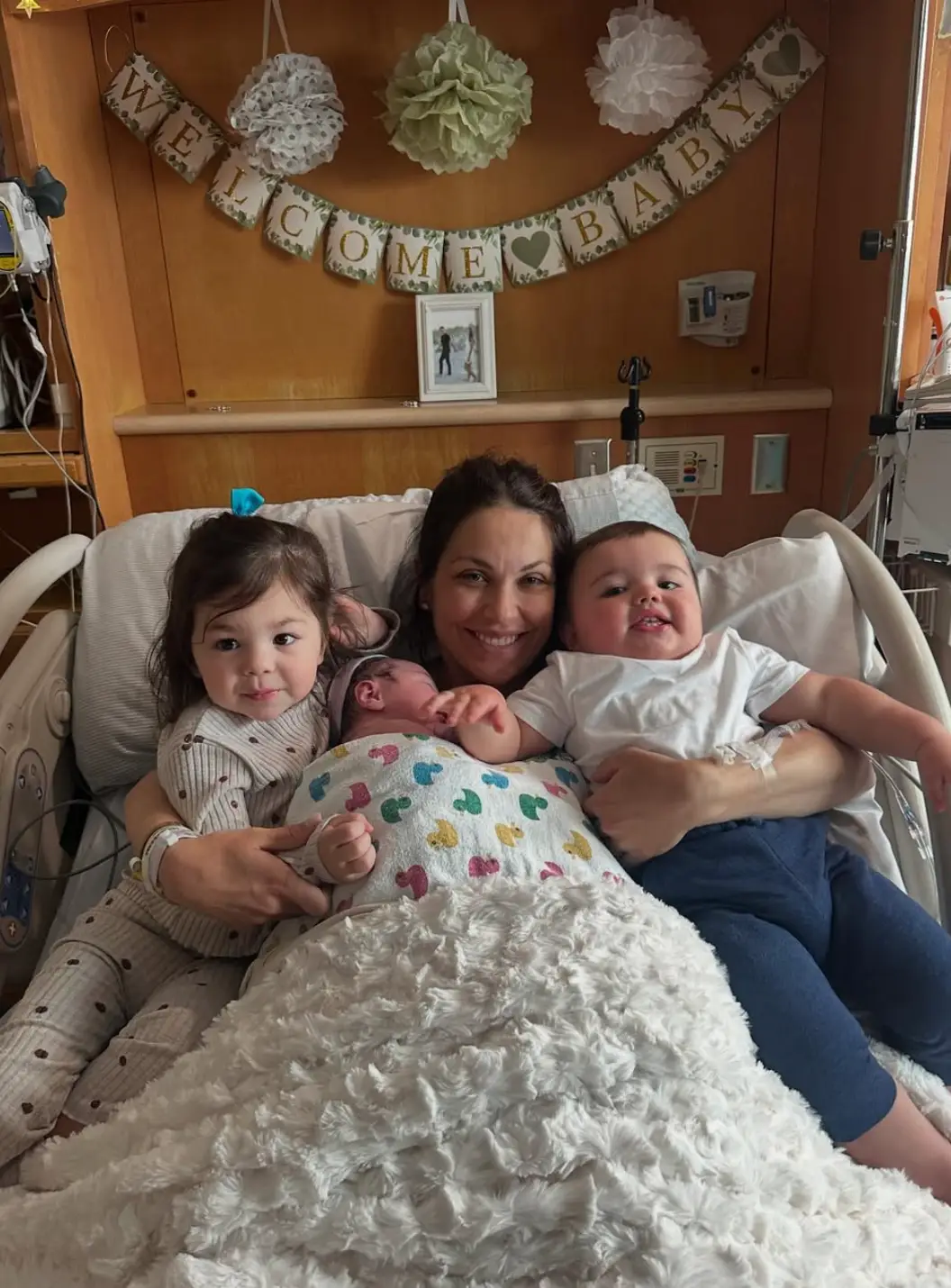 Meredith shares three children with Johnny (Instagram/@meredithgaudreau_)