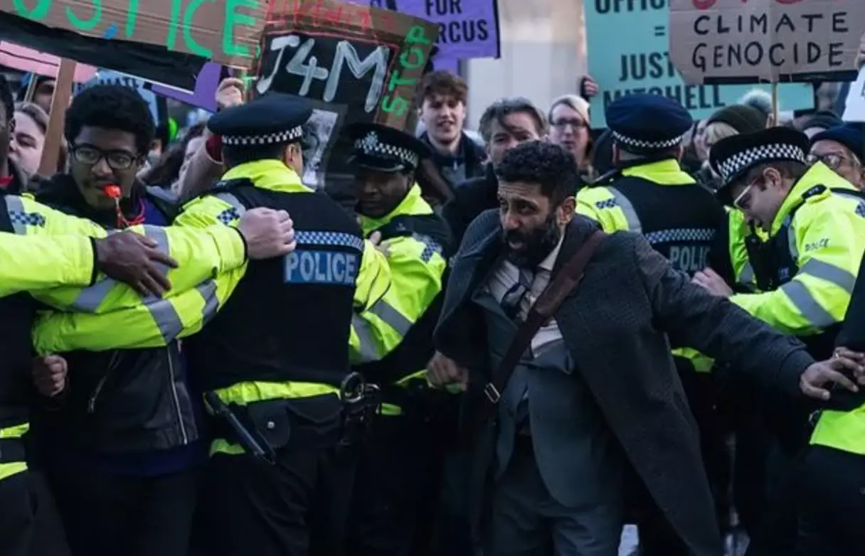 BBC viewers 'highly recommend' watching the 'absolutely brilliant' latest season of Showtrial (BBC)