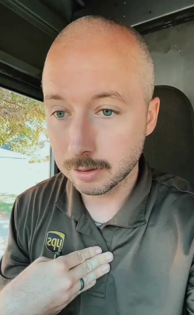 The dad-of-four explained that he and Brittany divide their responsibilities equally.