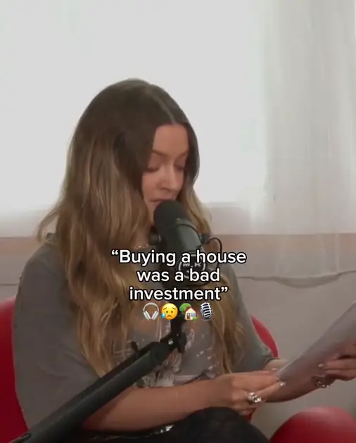 The woman sent in a letter to talk about her nightmare house to Sal & Al. Credit@ TikTok/ @twobrokechicks