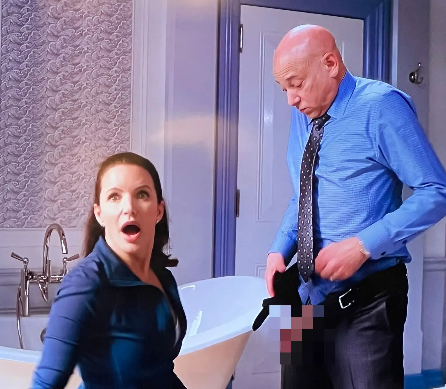 Fans were shocked by what Harry was packing. (