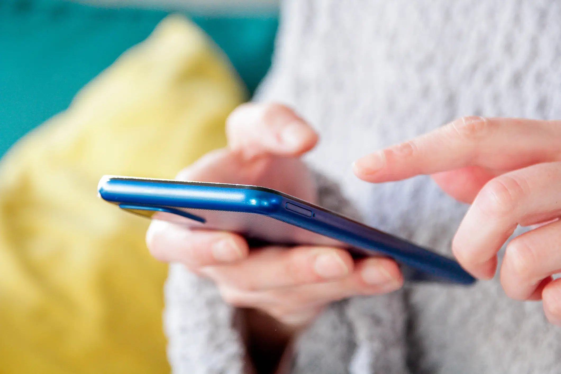 Text messages can be easily misinterpreted during this time (Getty Stock Image)