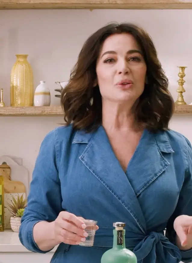 The chef shared the products she swears by. (Instagram/@nigellalawson)