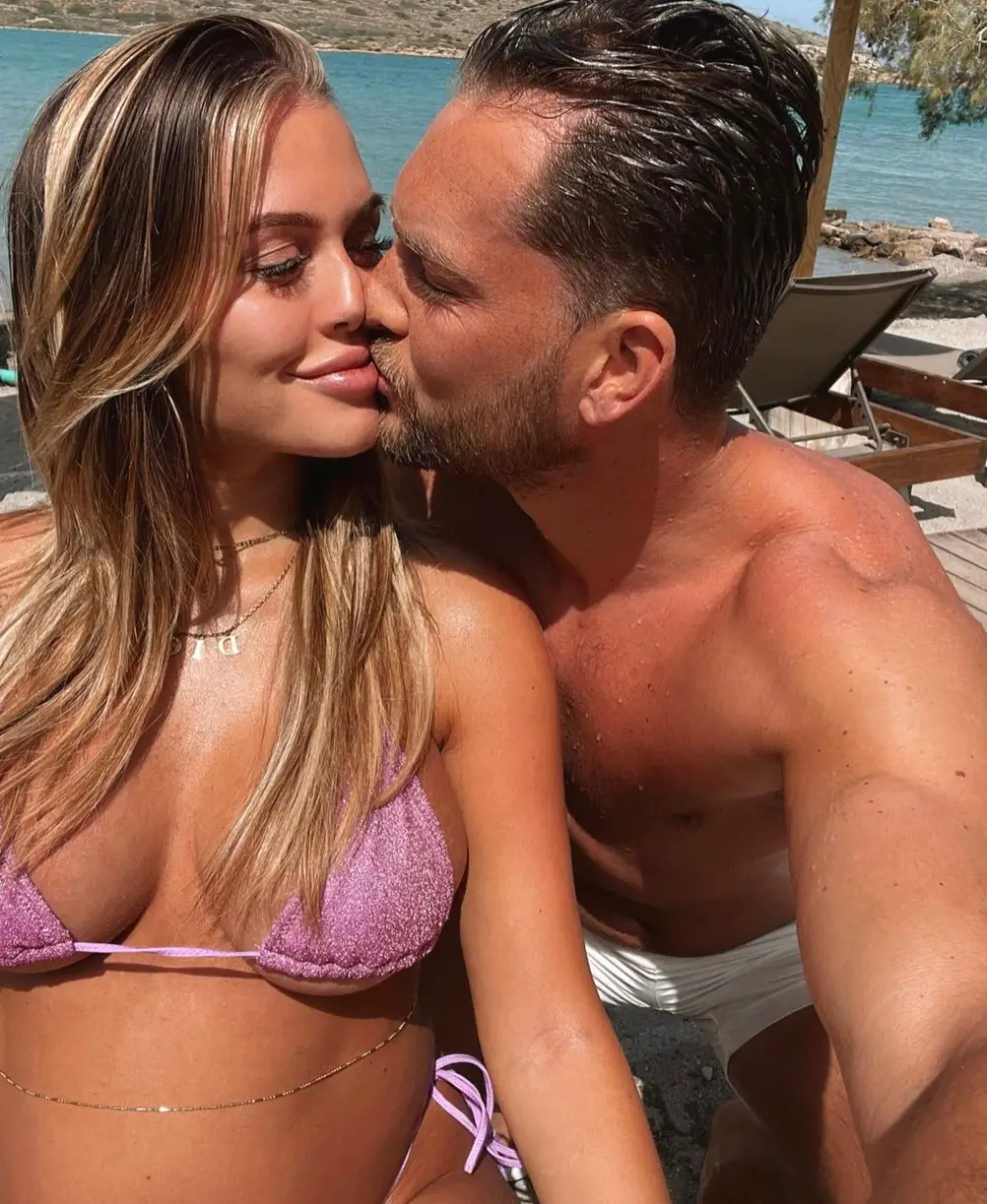 The couple announced their pregnancy back in February.