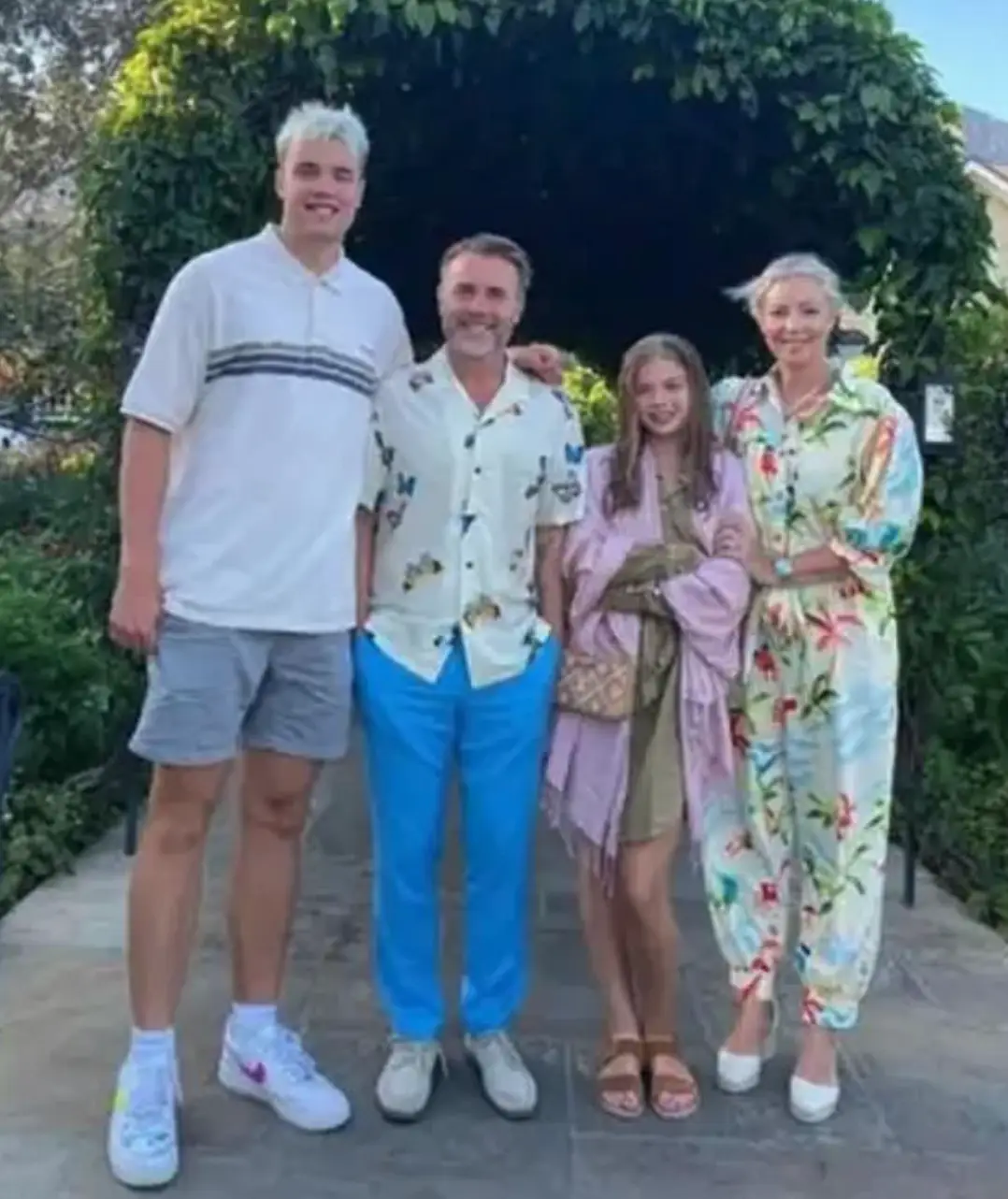 People can't get over just how 'massive' Barlow's son is (Instagram)