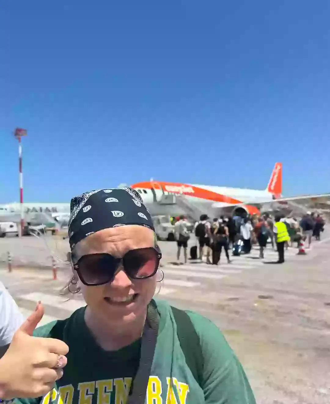 Ready to 'raw-dog' my first flight (Tyla)