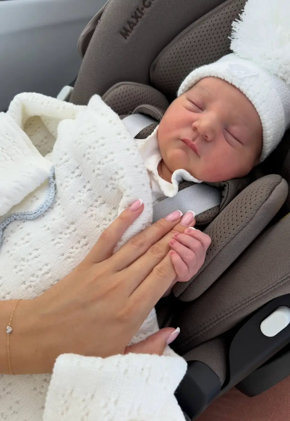 Thorne admitted she begged for a C-section (Instagram/@paigethornex)
