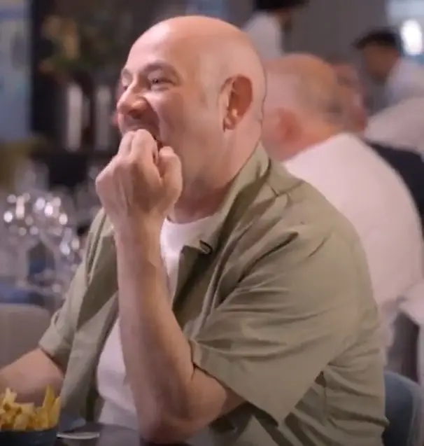 On the plus side at least Richard could eat the rest of her chips after she walked out.