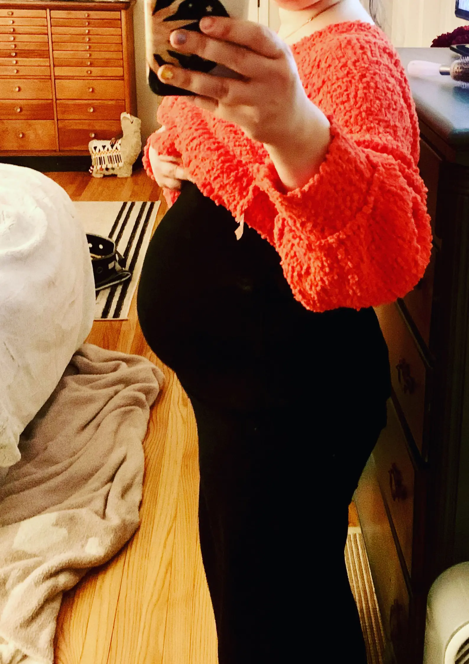 Casey explained that she needs to wear maternity clothes just to feel comfortable. (