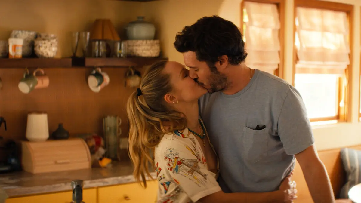 Why do Joanne and Noah feel so real? Because they're based on an actual love story (Netflix)