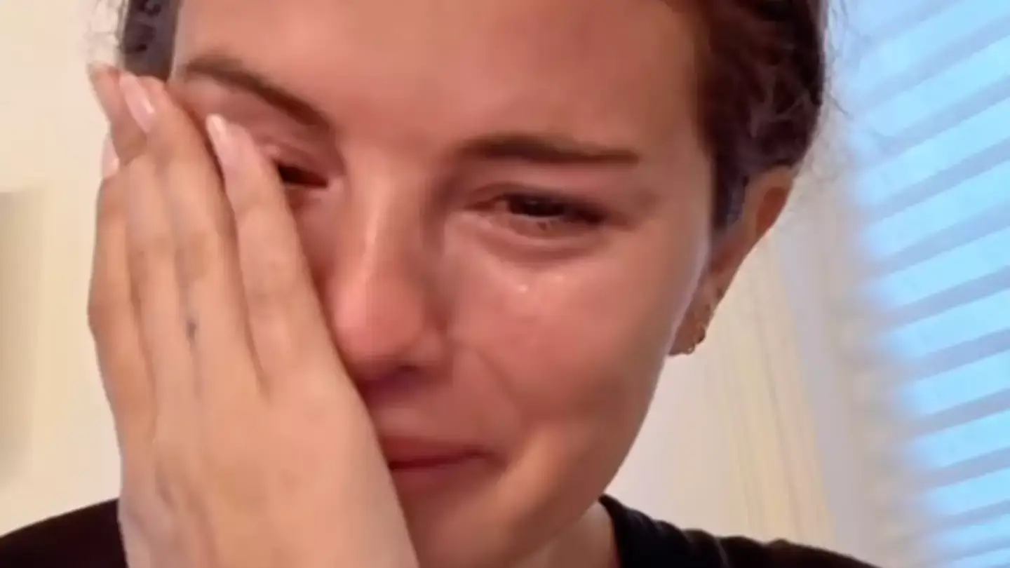 Selena Gomez has blunt response after call for her to be deported following crying video over Trump’s new order