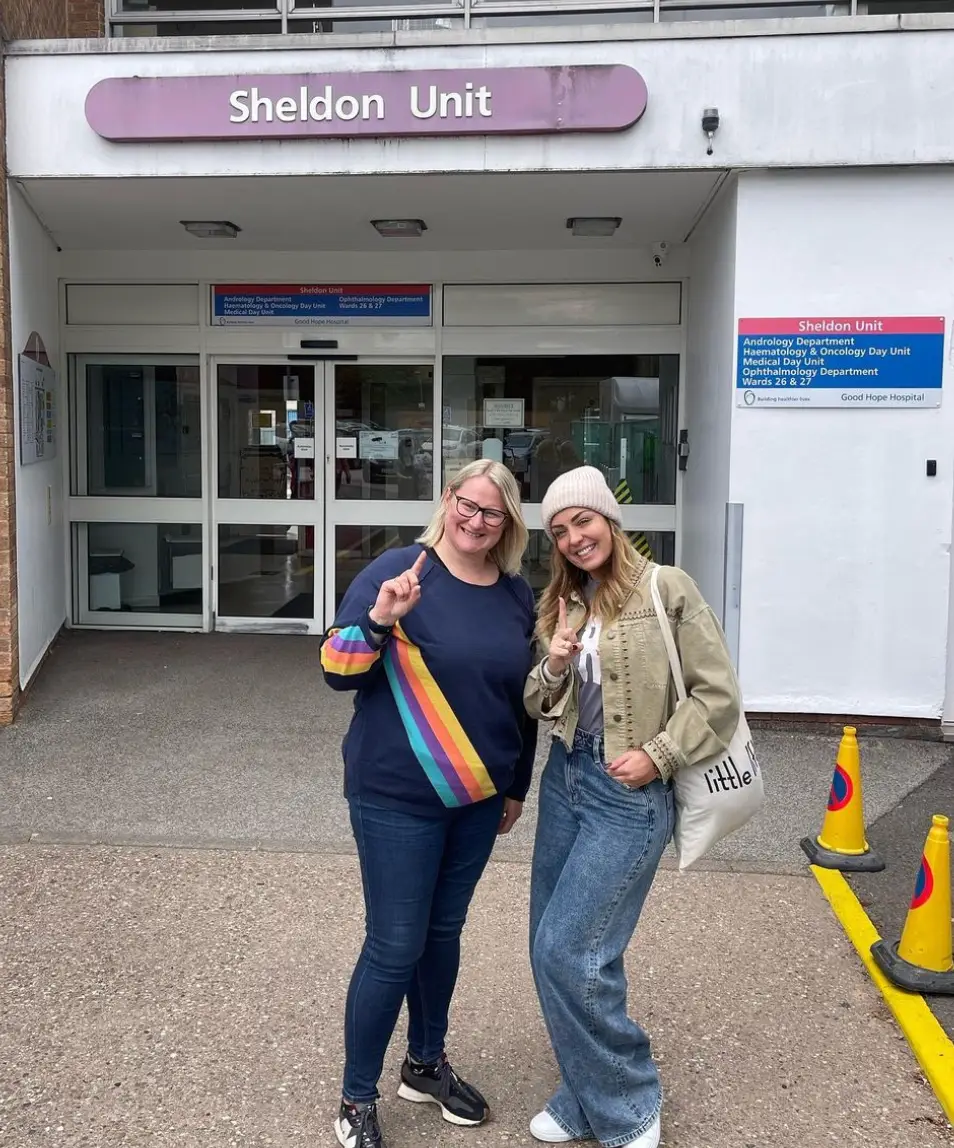 Amy wore a cold cap for her first round of chemotherapy.