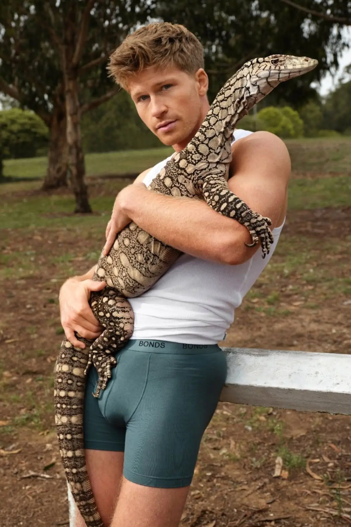 The star has announced he wants his next partner to be an American (Bonds)