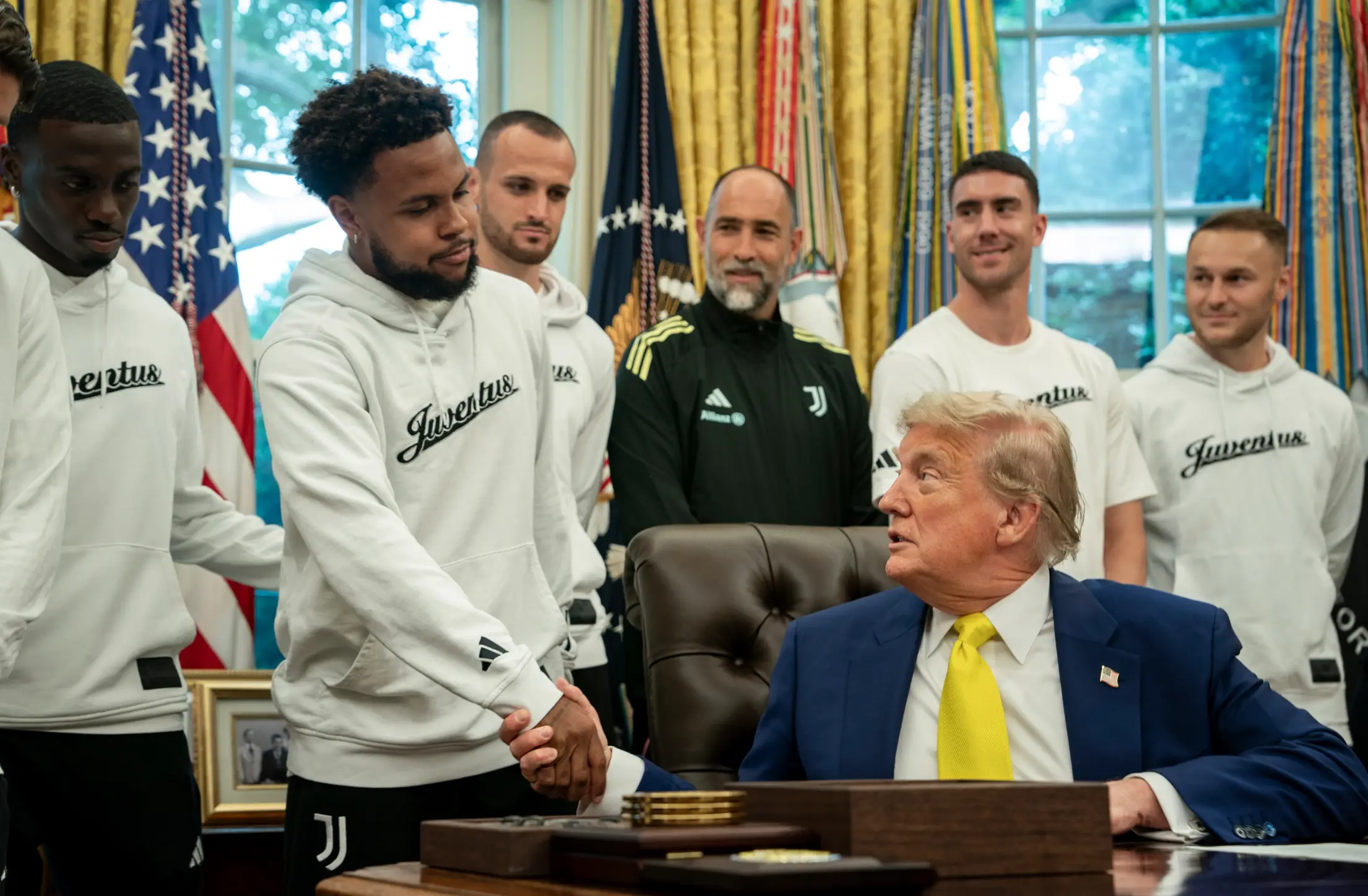 The team made the brief trip to the Oval Office during their visit to the US (Ken Cedeno/UPI/Bloomberg via Getty Images)