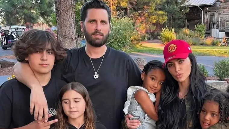 Instagram/@krisjenner