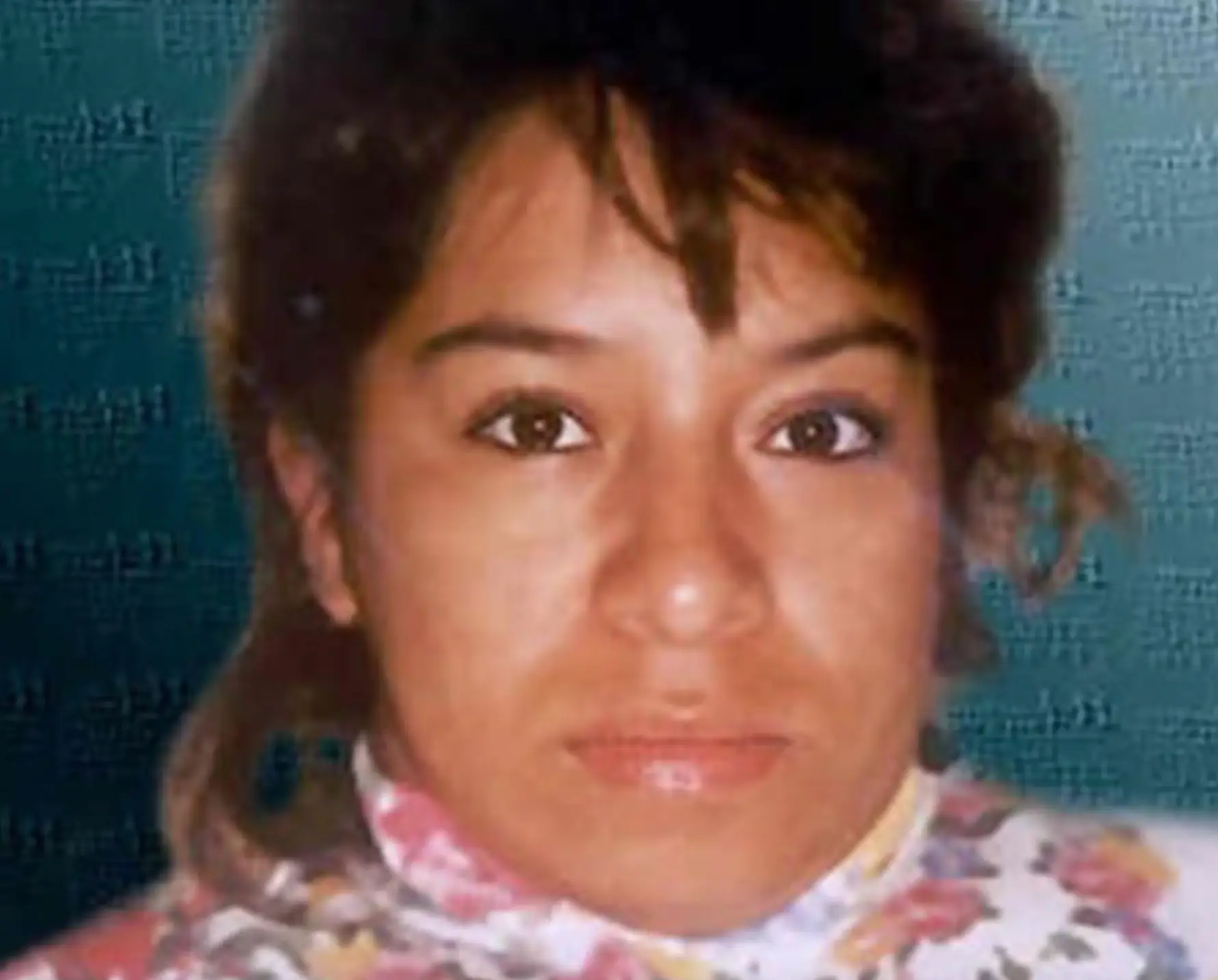 A felony warrant for custodial interference was issued for Rosa Tenorio was issued in 1999 (National Center for Missing & Exploited Children)