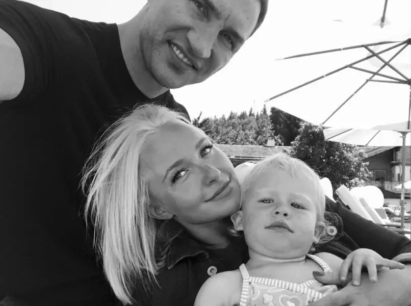 The actress had an 11-year-old daughter (Instagram/@haydenpanettiere)