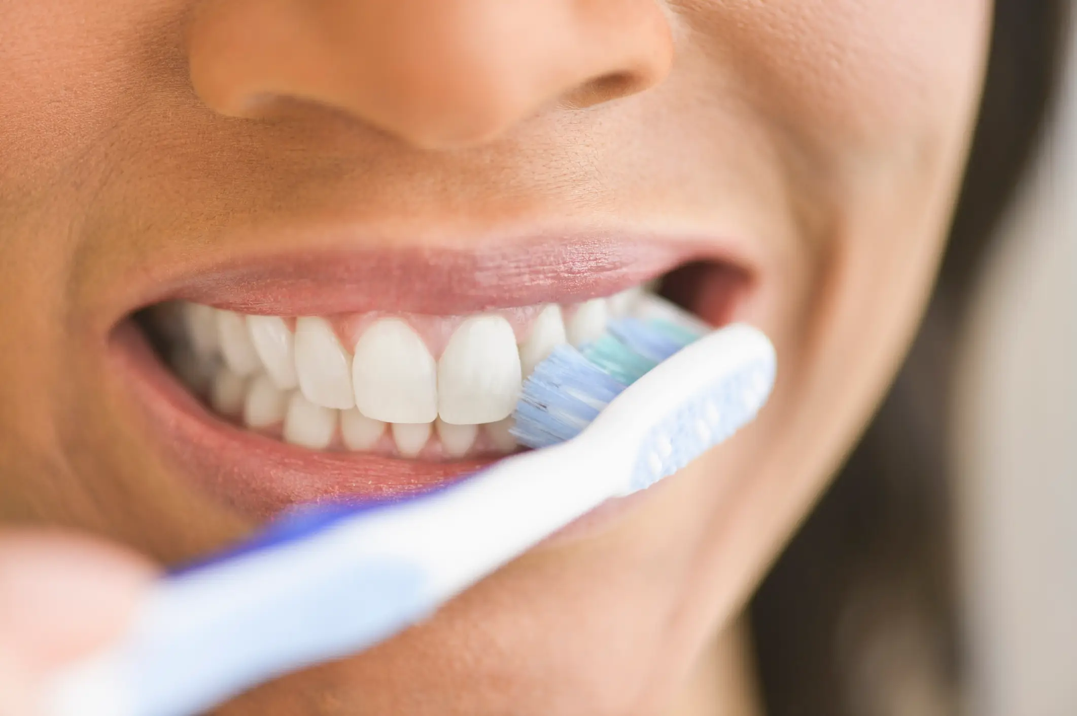 Experts have warned just how dangerous not brushing your teeth can be. (Tetra Images / Getty Images)