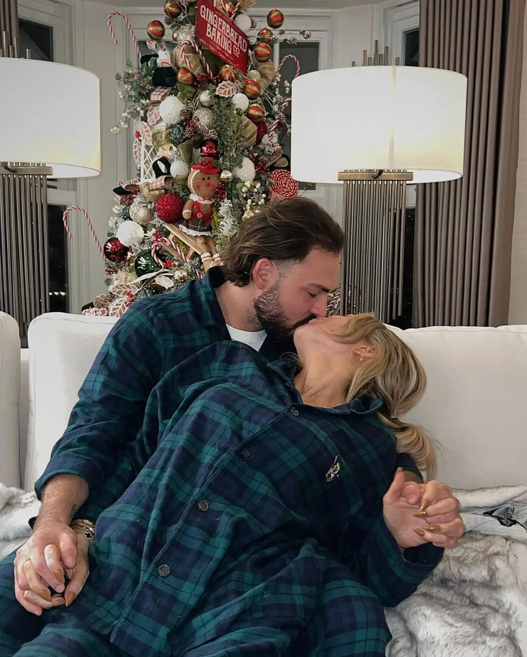 The ex-Islander was called out over her 'very disrespectful' caption.