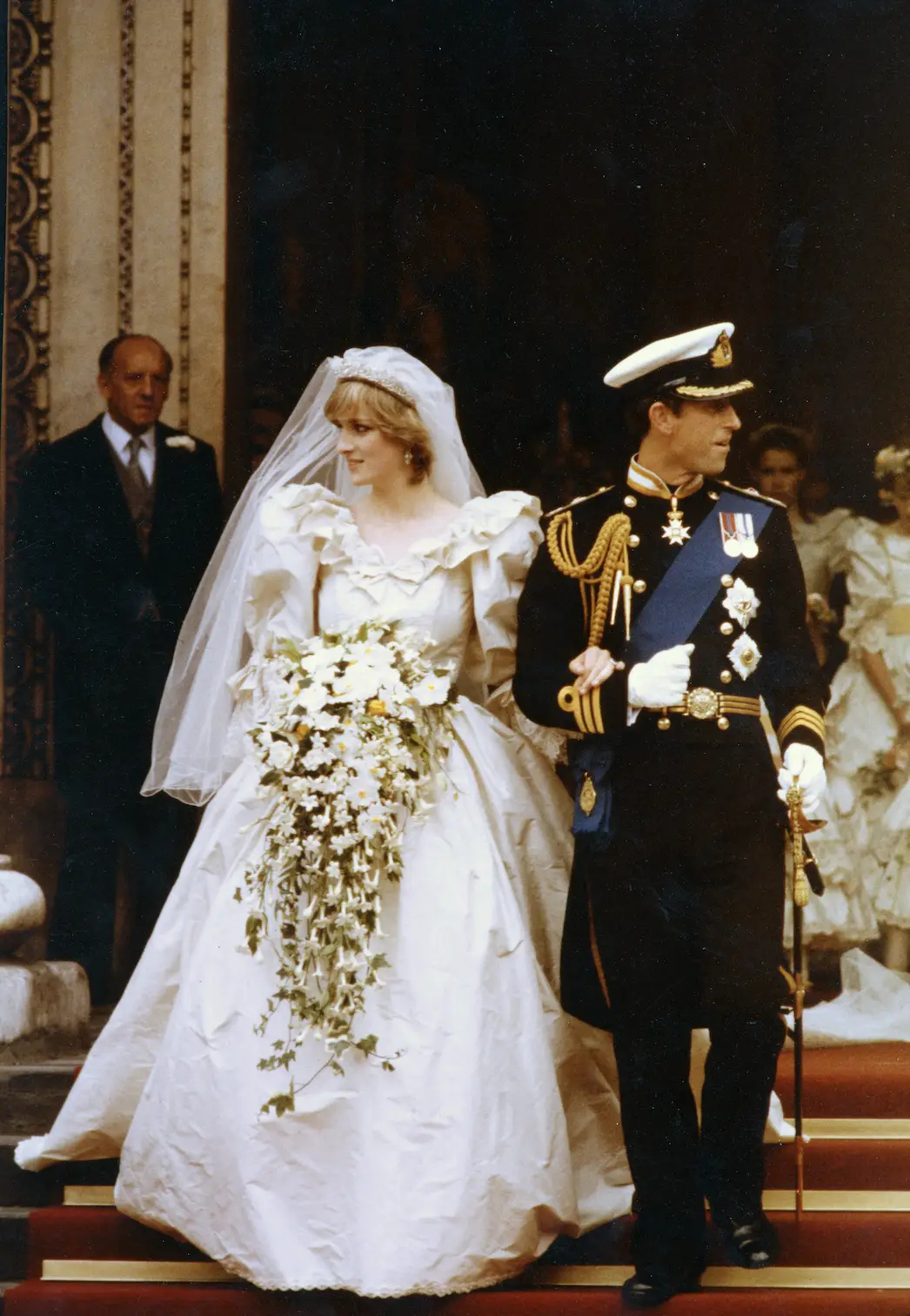 Diana reportedly wore flat shoes on her wedding day (Rob Taggart/Central Press/Getty Images)