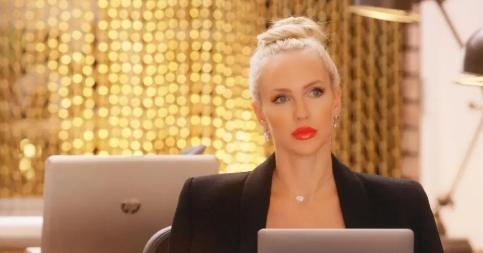 Is Christine in Chrishell's good books? (