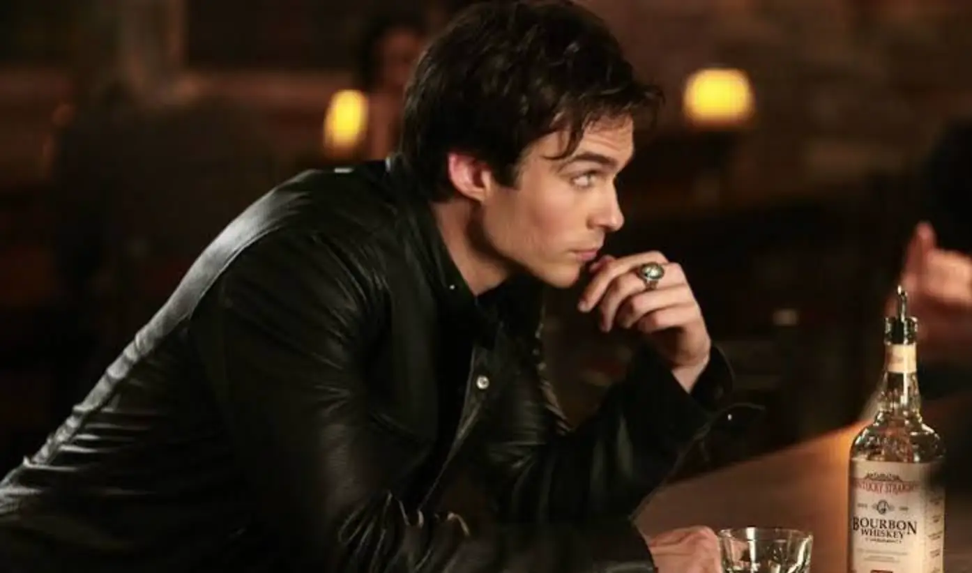 He may have been a looker, by Damon was bad news at the beginning of season 1 (The CW)