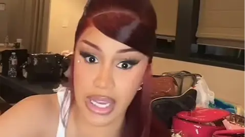 Instagram/@iamcardib