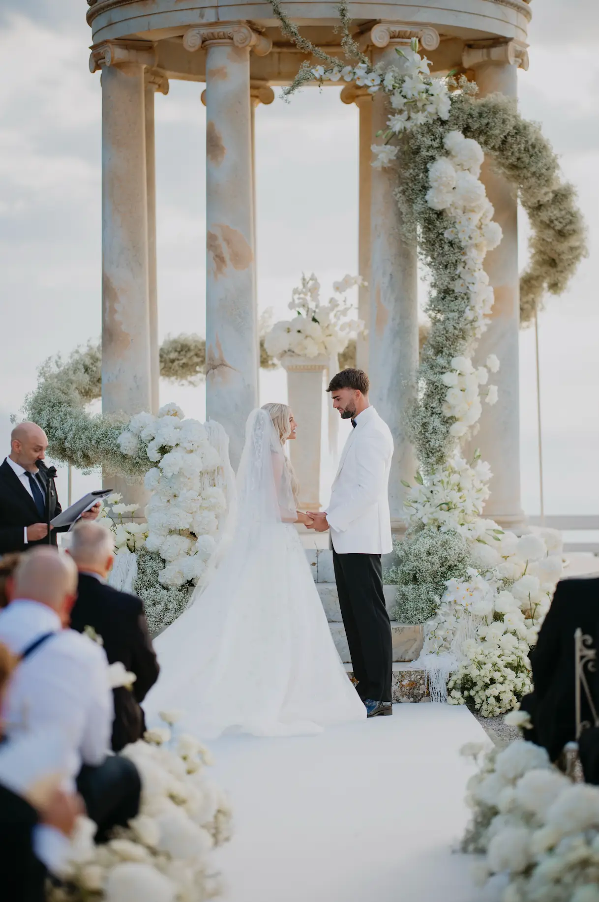 Molly and Tom got married at the clifftop Son Marroig estate in Mallorca (Supplied)