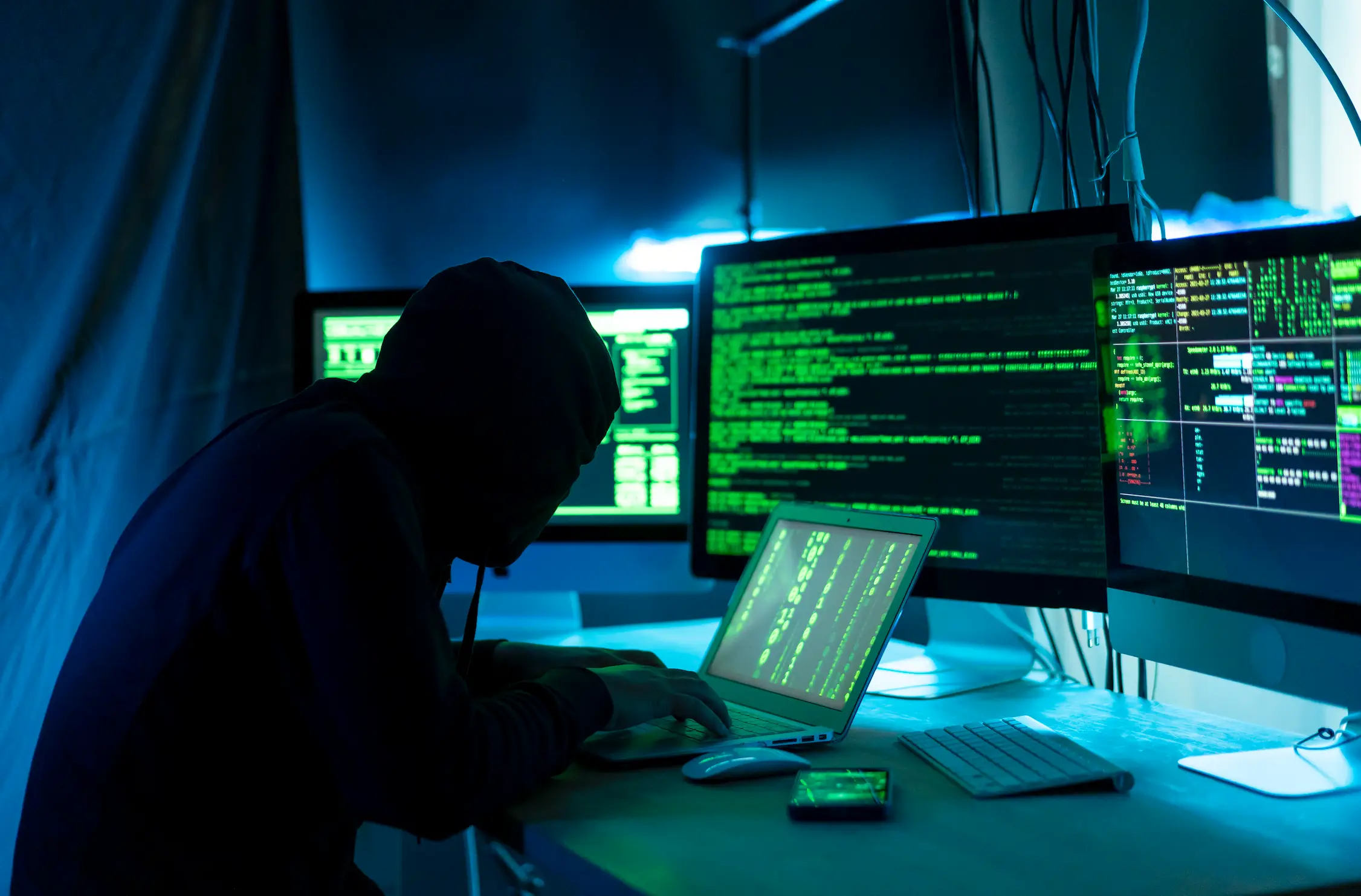 Hackers could be stealing your sensitive information. (seksan Mongkhonkhamsao/Getty)