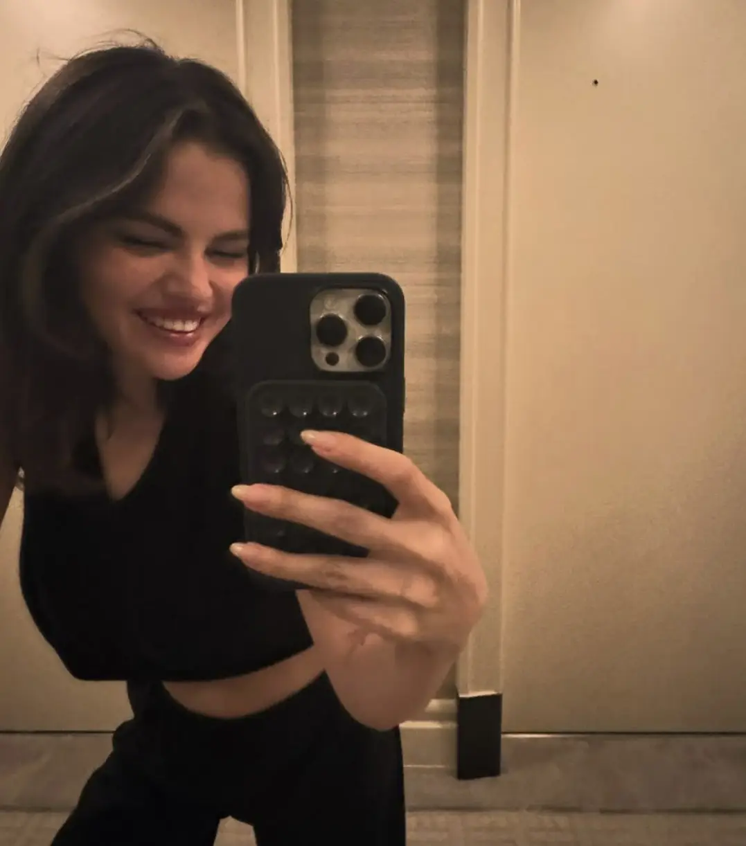 Selena has said the medication she takes for bipolar means she can't carry her own children (instagram/selenagomez)