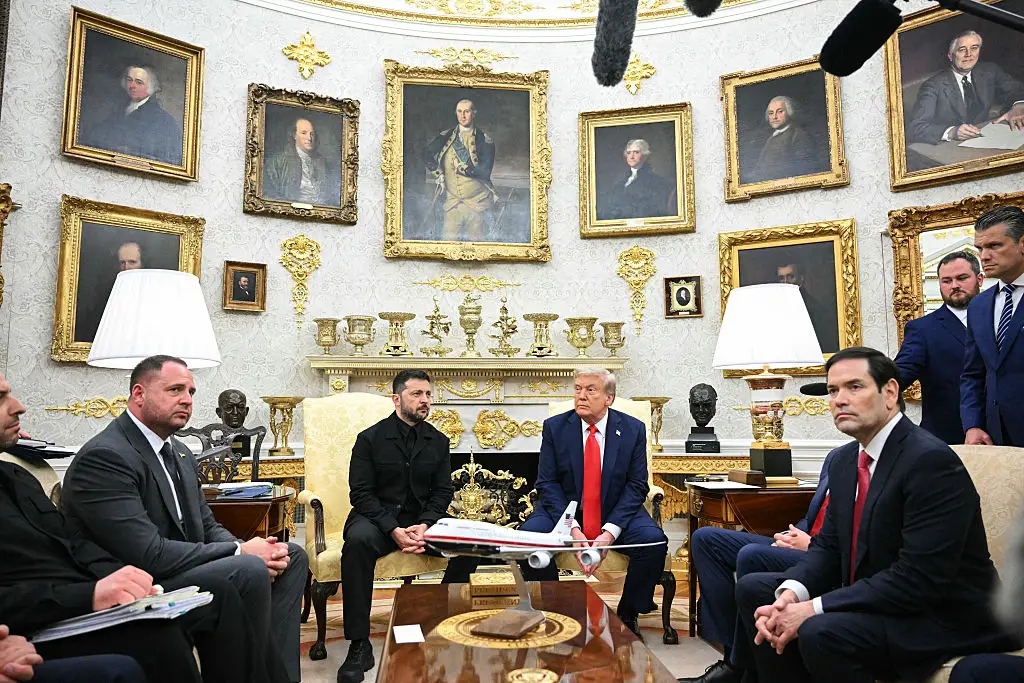 The Oval Office looks notably different (MANDEL NGAN/AFP via Getty Images)