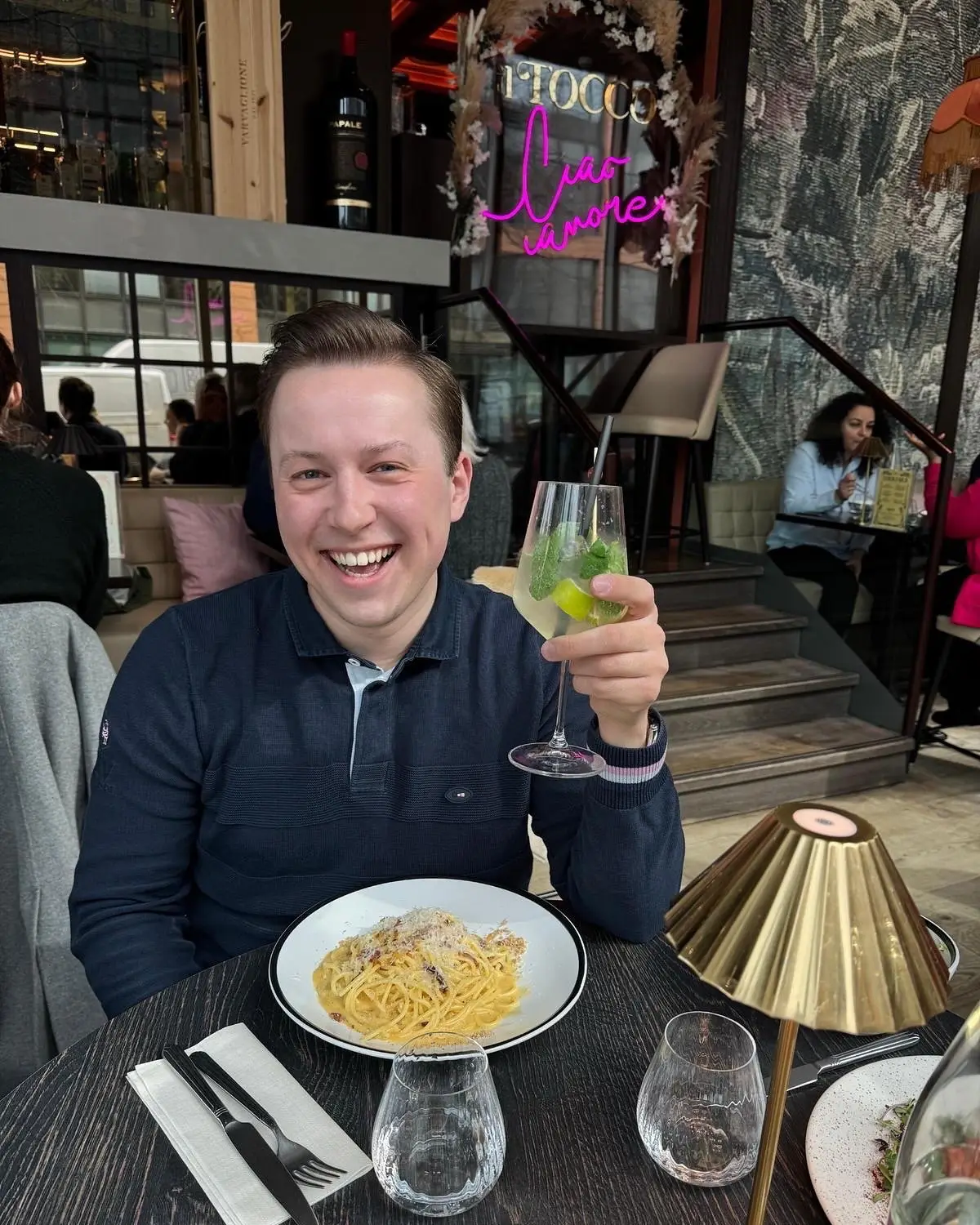 Hugo One shares a striking similarity to Elon Musk (SWNS)