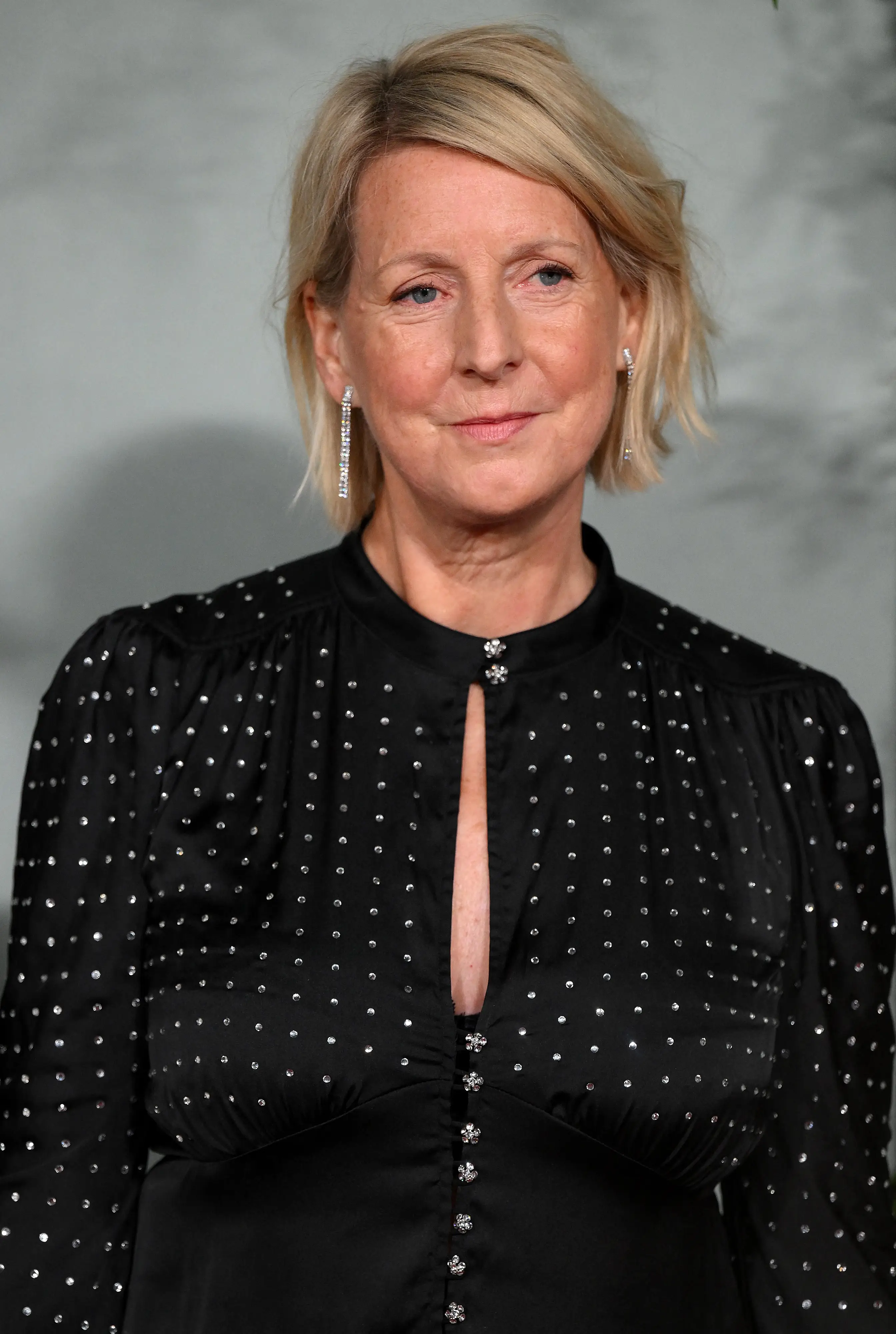 Executive producer Suzanne Mackie say Diana's death in season 6 is handled 'delicately'.