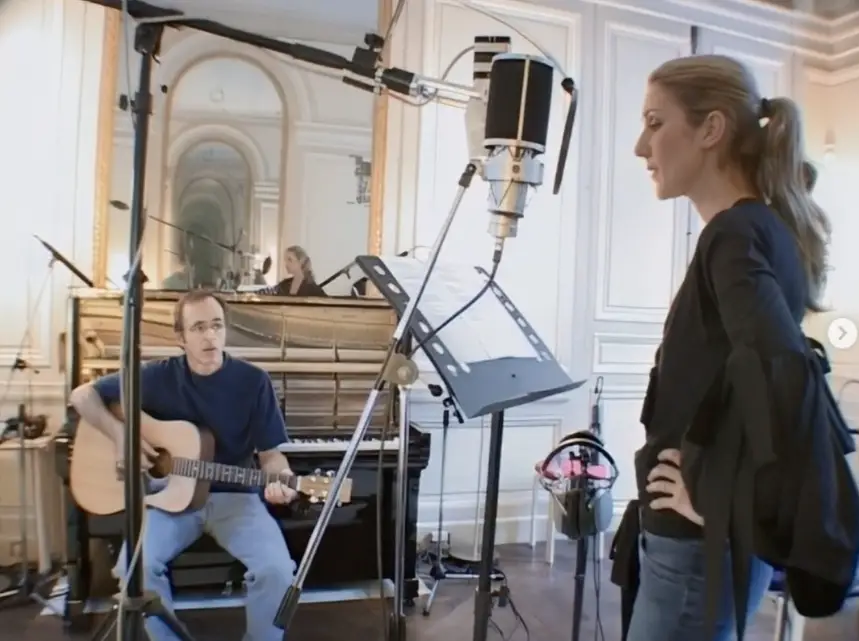 The Canadian singer can no longer control her muscles.