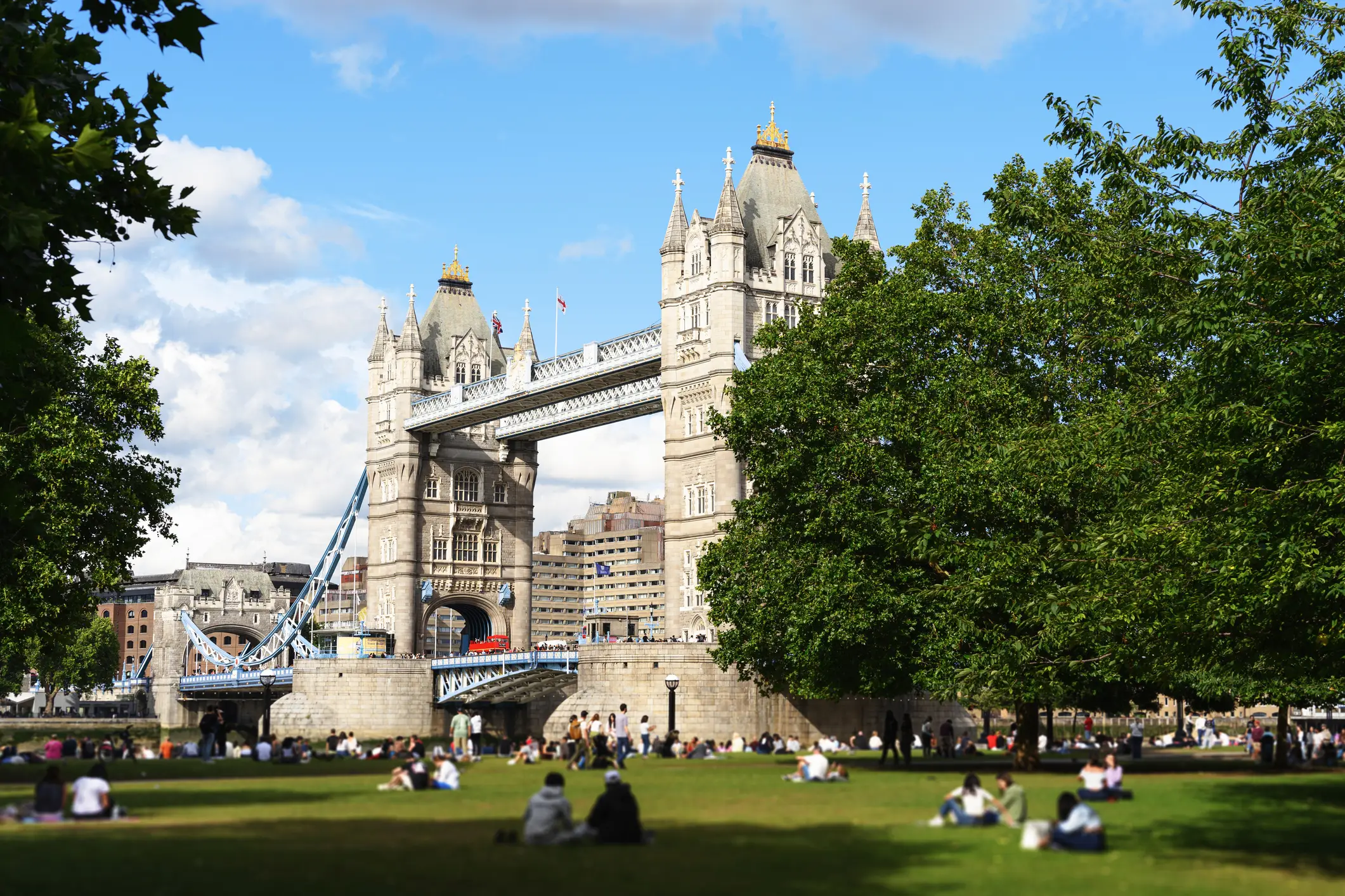 The heatwave threshold for London at this time of year is 28 degrees for three consecutive days in the same location (shomos uddin / Getty Images)