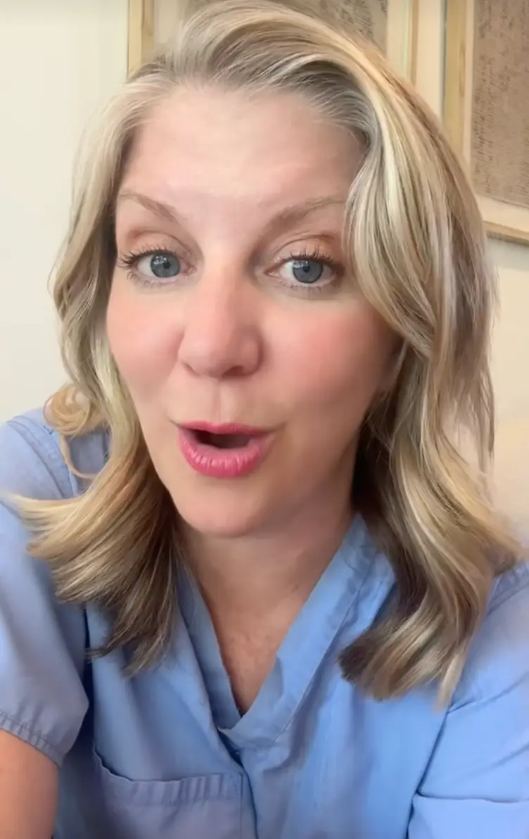 Hospice nurse, Julie McFadden, explained the 'death rattle' phenomenon (TikTok/@hospicenursejulie)