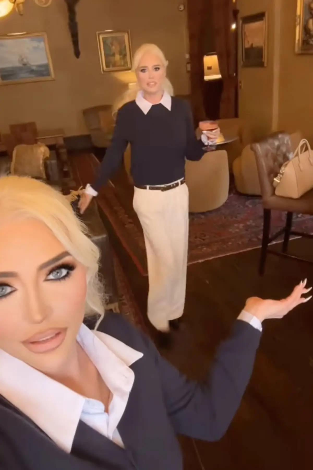 The twins now live in Michigan where they 'healed' from their past ordeals (Instagram/shannontwinsunfiltered)