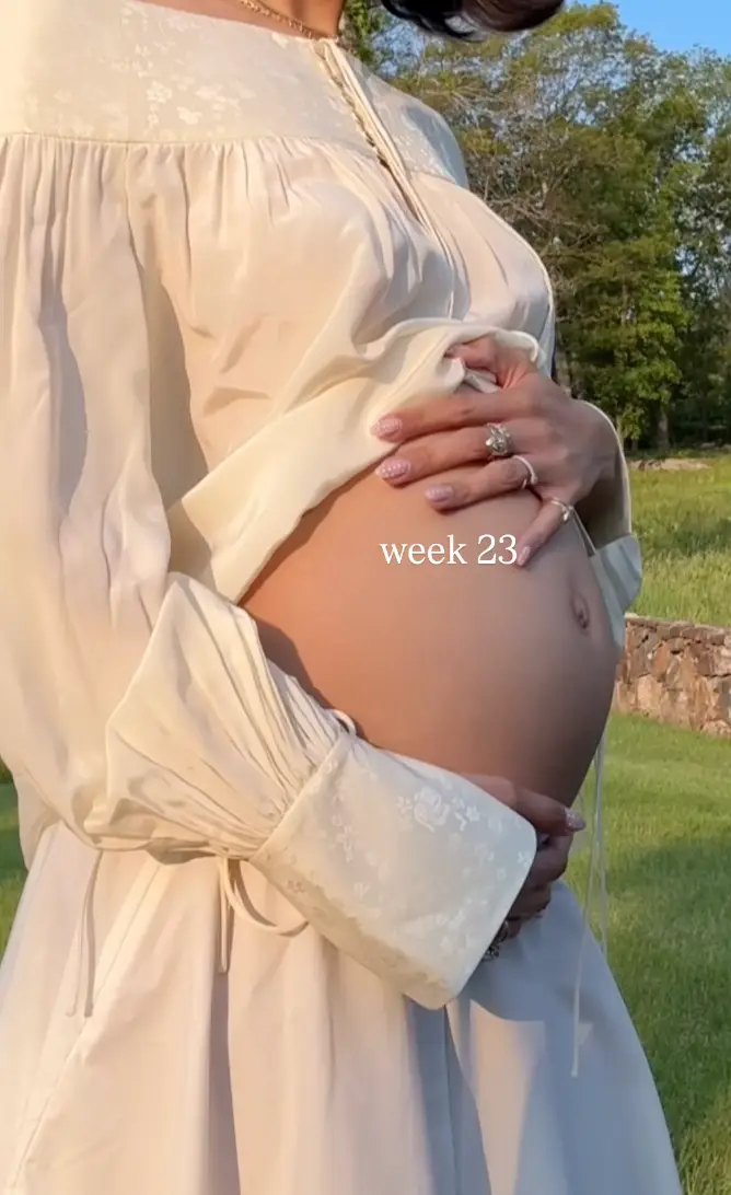 Nara has welcomed her fourth child (Instagram/@naraaziza)