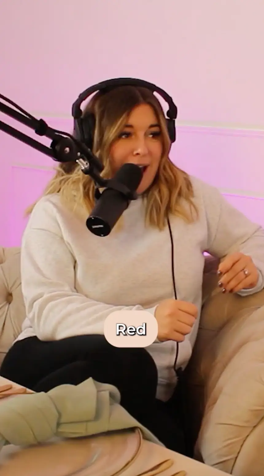 The pair discussed the 'old wive's tale' surrounding the colour theory.