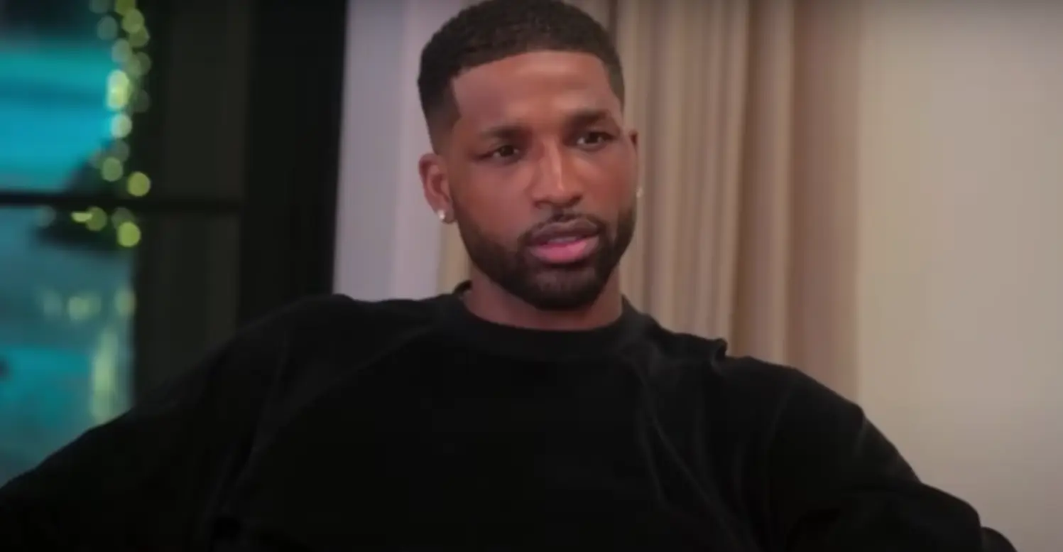 Tristan Thompson cheated on Khloe during their relationship (E!)