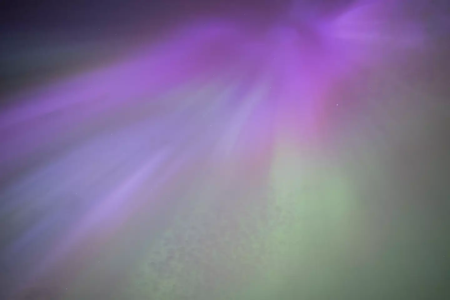 The Northern Lights in Whitley Bay. (Ian Forsyth/Getty Images)