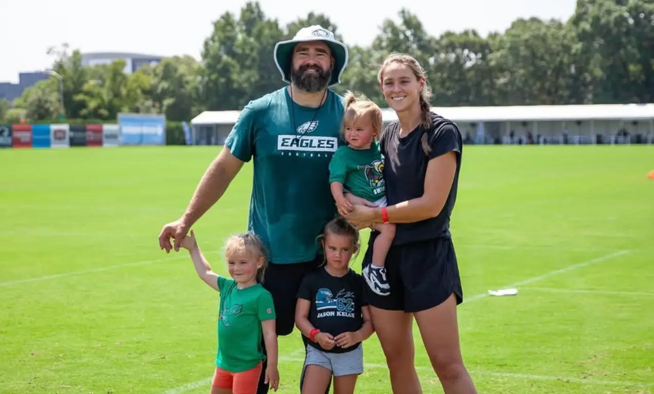 Jason Kelce has been married to wife Kylie since 2018 (Instagram/@kykelce)