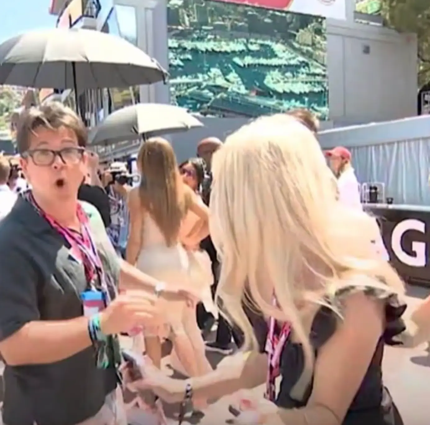 Fans rushed in to praise the pair for how they handed the 'hilarious' situation (Sky Sports F1)
