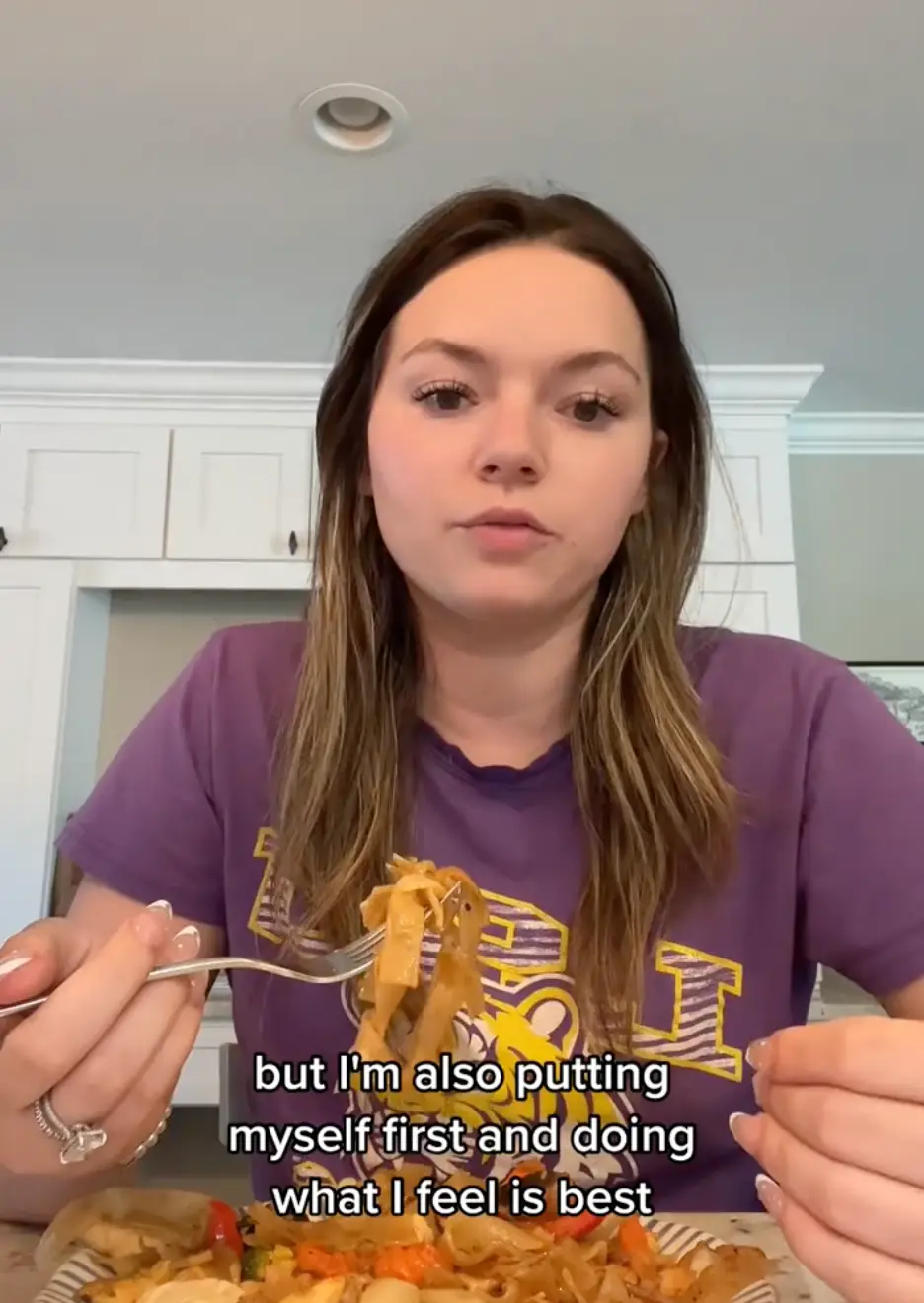 She said she was simply putting herself first. TikTok/@chatswithchass