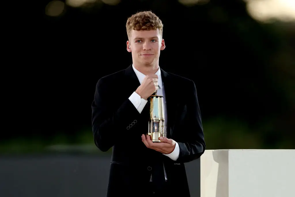 People were shocked to see the flame out so 'early' (RICHARD PELHAM/POOL/AFP via Getty Images)