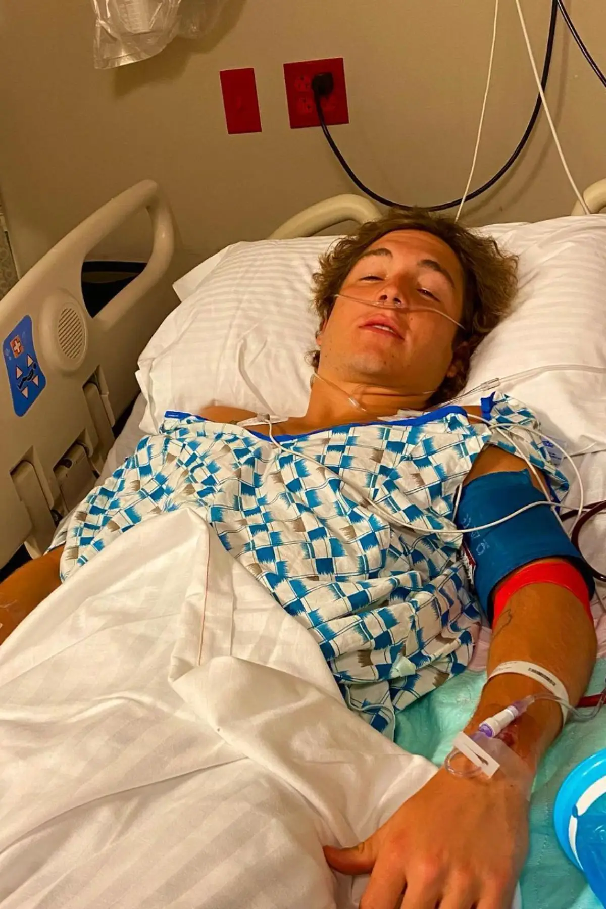 Shea Foster was told it would be a 'miracle' if he ever walked again. (Instagram/@shea_foster)