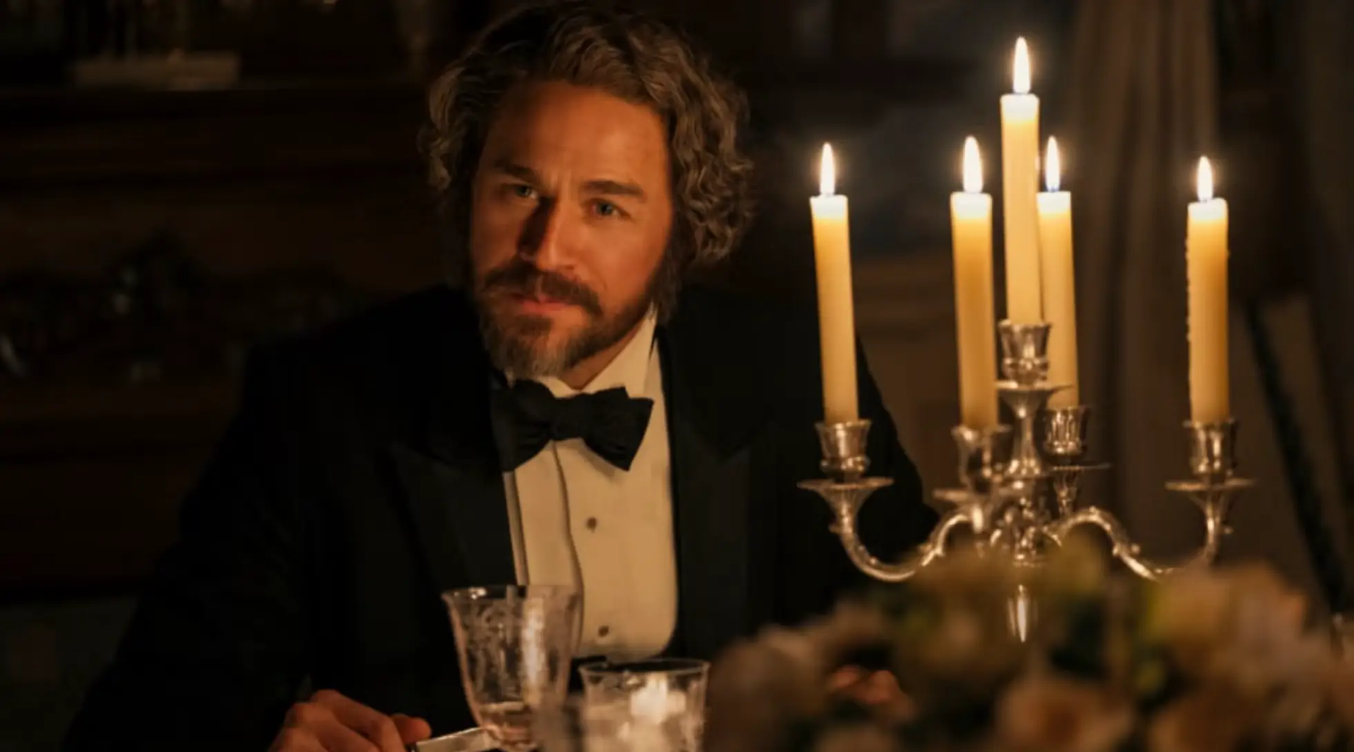 The cast have revealed how they filmed the vomiting scene in episode two (Netflix)
