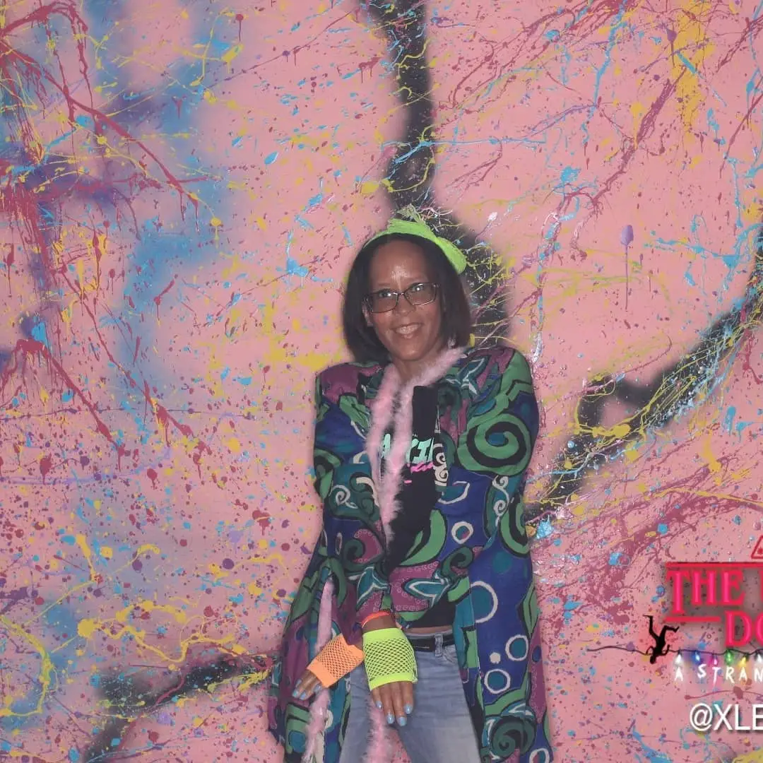 Simone Cromer is the woman behind Club Chalamet (SimoneCromer / Instagram)