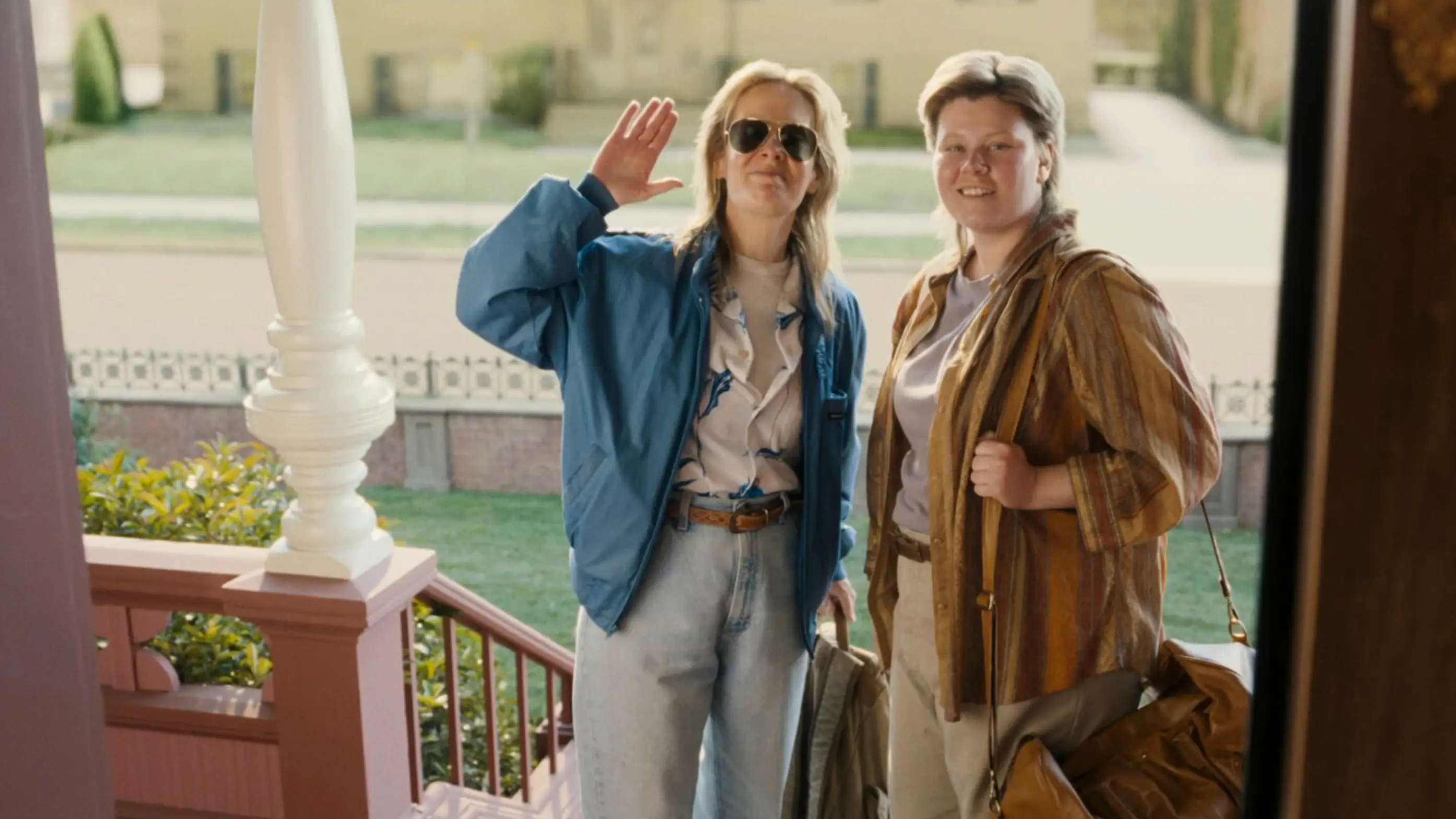 Sarah Paulson and Jessie Lee play Wuornos and Moore (Netflix)