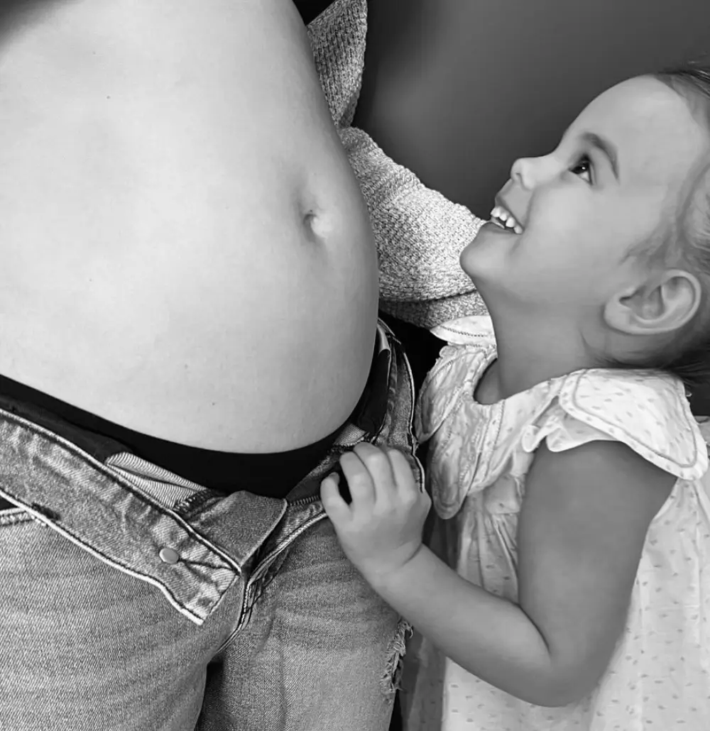 Lala is expecting her second child.